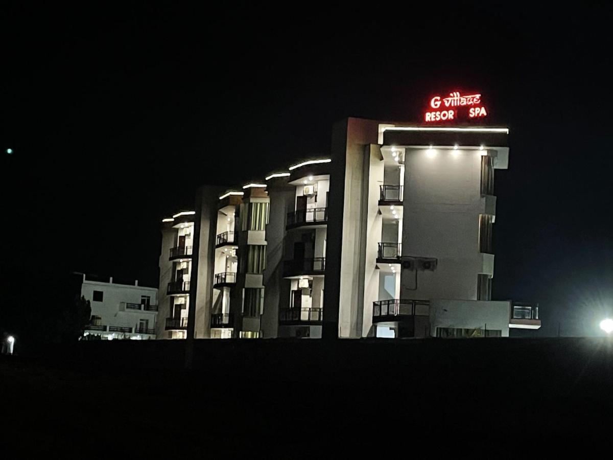 Sumedha G Village Resort And Spa Raiwala エクステリア 写真